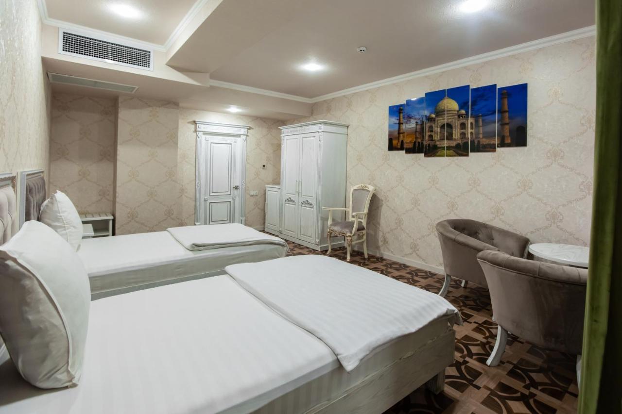 Oydinplaza Hotel Namangan Exterior foto